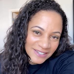 Meet your Posher, Keri